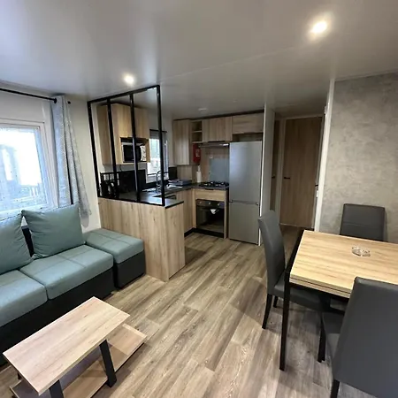 Mh295 3chambres Et 1 Salle De Bain De 40m2 Dans 4 Etoiles * Saint-Julien-en-Born